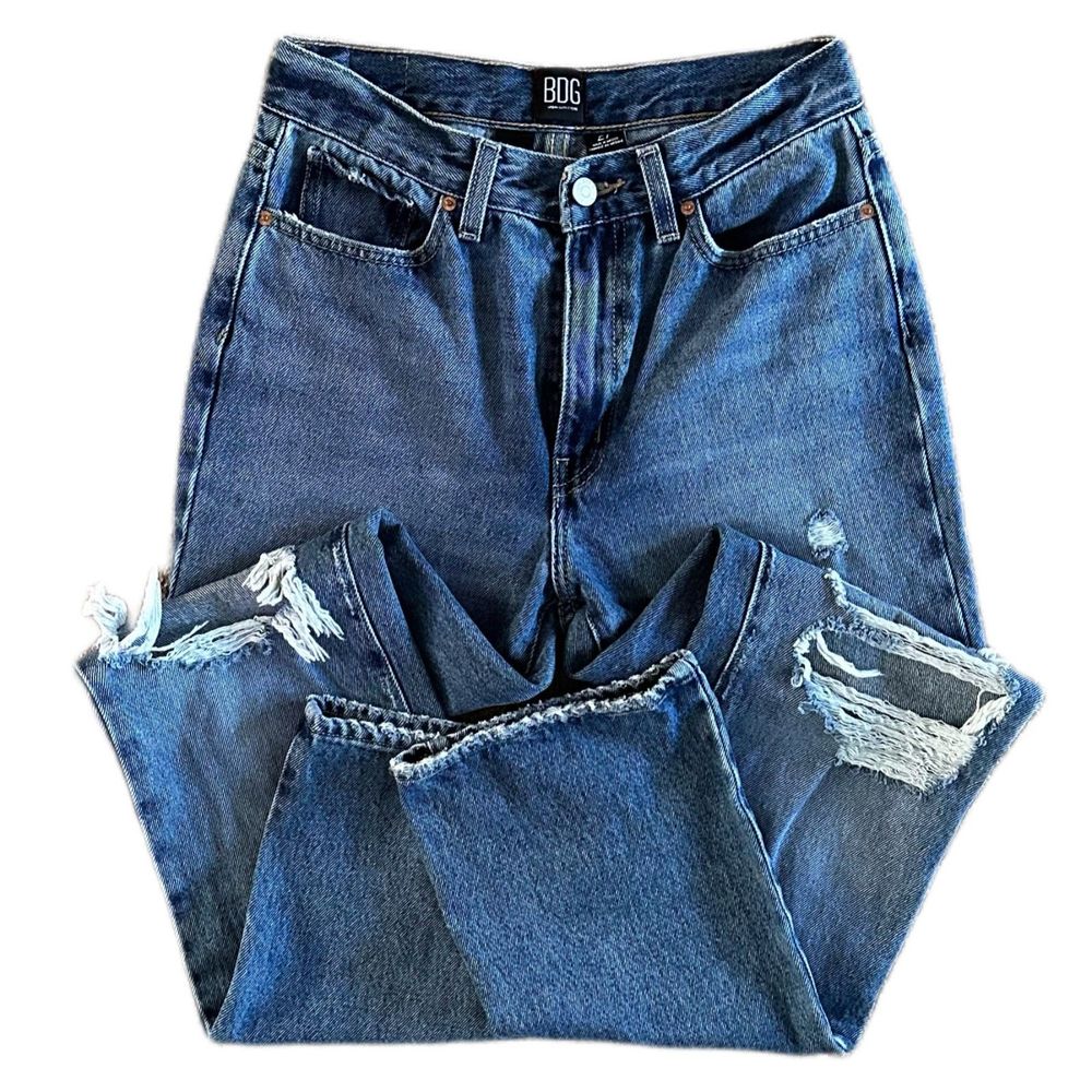 BDG Distressed Bootcut Jeans Women's Size 27